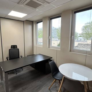 Bureau privé 12 m² 2 postes Coworking Rue Marcel Mérieux Lyon 69007 - photo 5